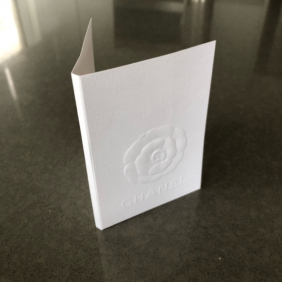 CHANEL Camellia Embossed Paper Card Holder - Picture 1 of 3